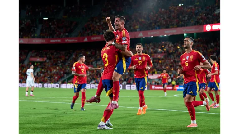 Celebración gol Yeremy Pino | Foto : RFEF