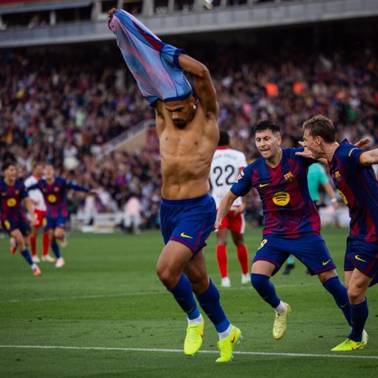 CELEBRACIÓN DEL GOL DE ARAÚJO. FOTO: FC BARCELONA