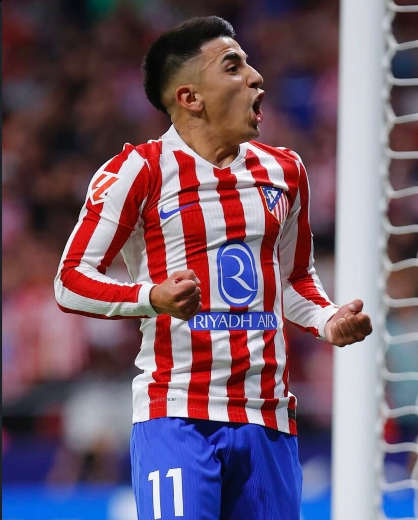 Thiago Almada en la celebración de su primer gol como rojiblanco Foto: Atlético de Madrid