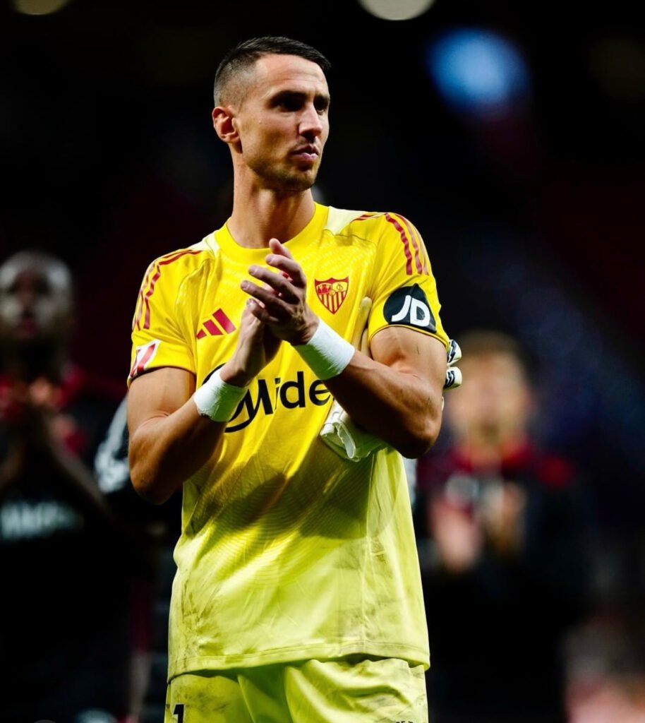 Foto de Vlachodimos portero del Sevilla. Foto de Sevilla Fc.