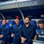 Bordalás en el banquillo del Coliseum, durante el partido de Conference League ante el Lugano.